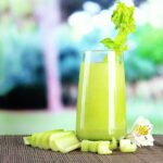 Hvad sker der med kroppen, hvis du drikker sellerijuice hver